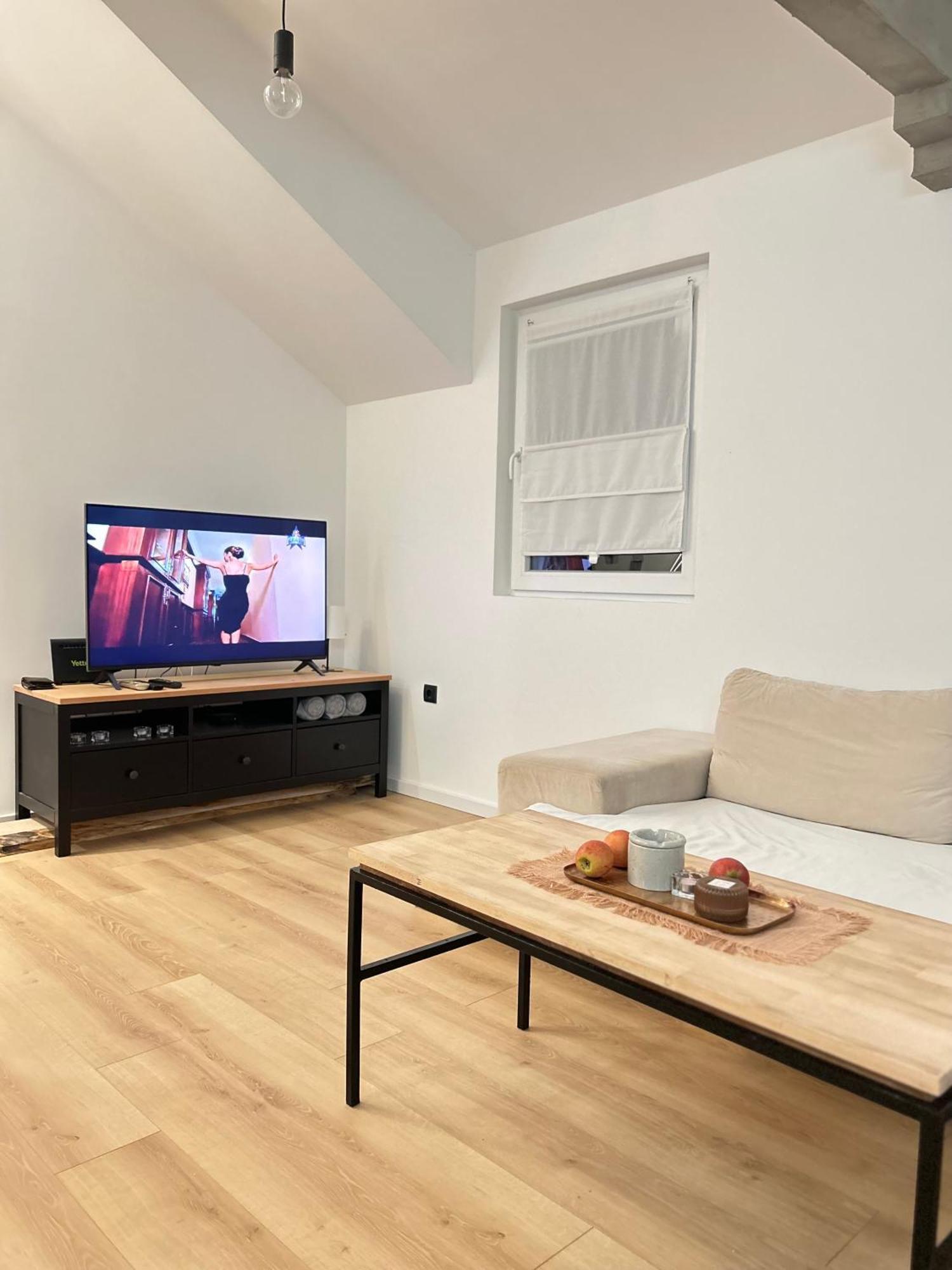 노비사드 Nest Zen Garden 아파트 외부 사진